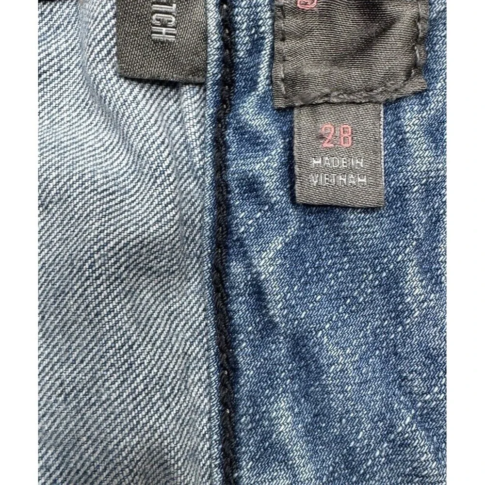 Torrid Jeans Womens Plus 28 Crop Boyfriend Distressed Blue Measures 49 x 26